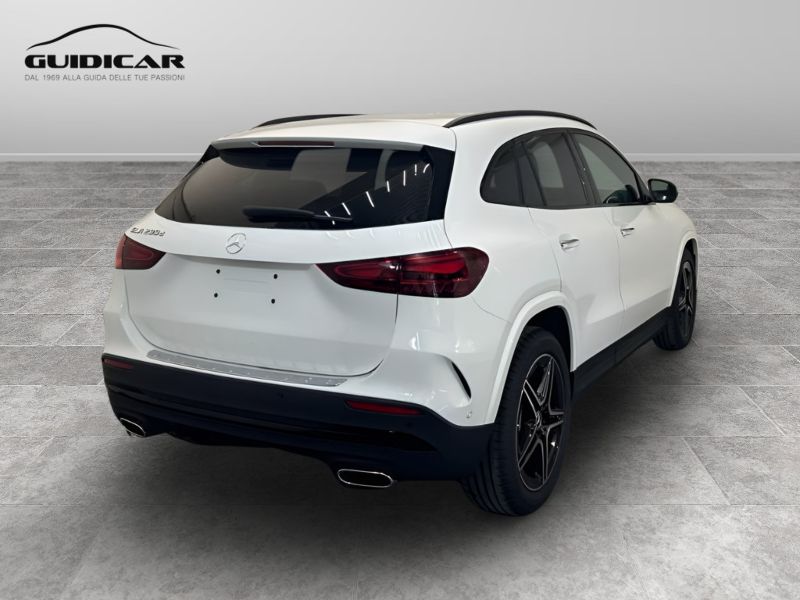 GuidiCar - MERCEDES BENZ NUOVA GLA 1 GLA 200 d automatic AMG Line ADVANCED PLUS Nuovo