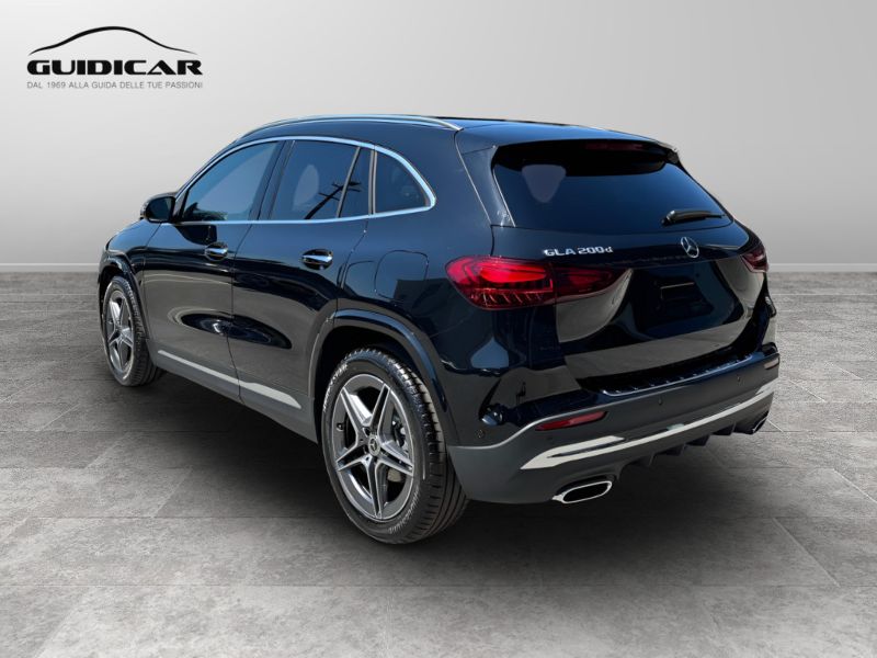 GuidiCar - MERCEDES BENZ NUOVA GLA 1 GLA 200 d automatic AMG Line ADVANCED PLUS Nuovo