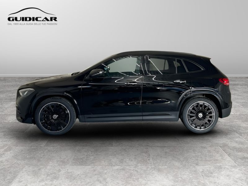 GuidiCar - MERCEDES BENZ NUOVA GLA 1 GLA 200 d automatic AMG Line ADVANCED PLUS Nuovo