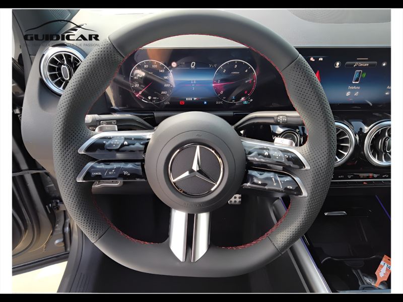 GuidiCar - MERCEDES BENZ NUOVA GLA 1 GLA 200 d automatic AMG Line ADVANCED PLUS Nuovo
