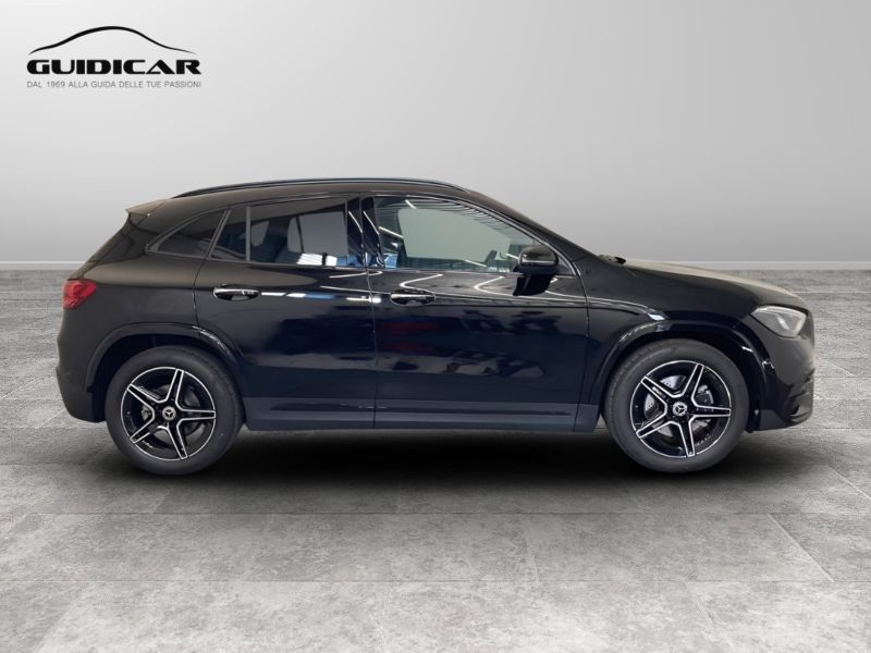 GuidiCar - MERCEDES BENZ NUOVA GLA 1 GLA 200 d automatic AMG Line ADVANCED PLUS Nuovo