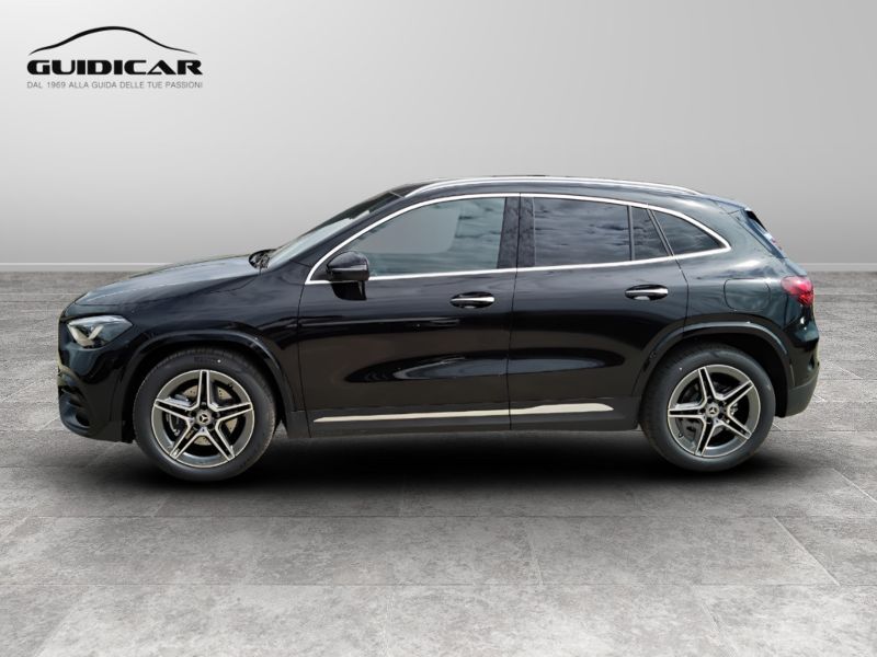 GuidiCar - MERCEDES BENZ NUOVA GLA 1 GLA 200 d automatic AMG Line ADVANCED PLUS Nuovo