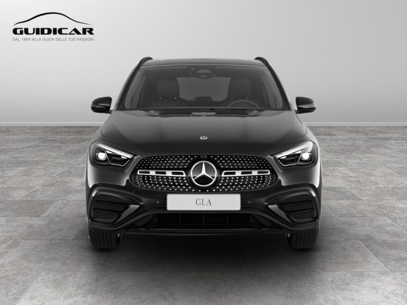 GuidiCar - MERCEDES BENZ NUOVA GLA 1 GLA 200 d automatic AMG Line ADVANCED PLUS Nuovo