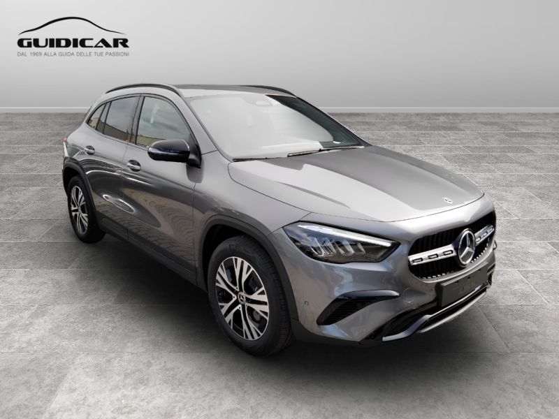 GuidiCar - MERCEDES BENZ NUOVA GLA 1 GLA 200 d automatic PROGRESSIVE ADVANCED Nuovo