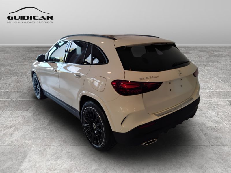 GuidiCar - MERCEDES BENZ NUOVA GLA 1 GLA 200 d automatic AMG Line ADVANCED PLUS Nuovo
