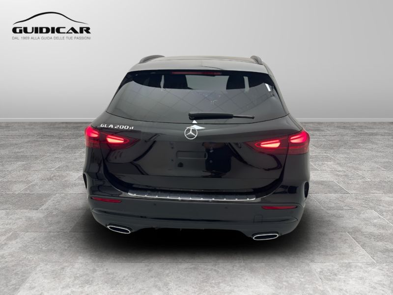 GuidiCar - MERCEDES BENZ NUOVA GLA 1 GLA 200 d automatic AMG Line ADVANCED PLUS Nuovo