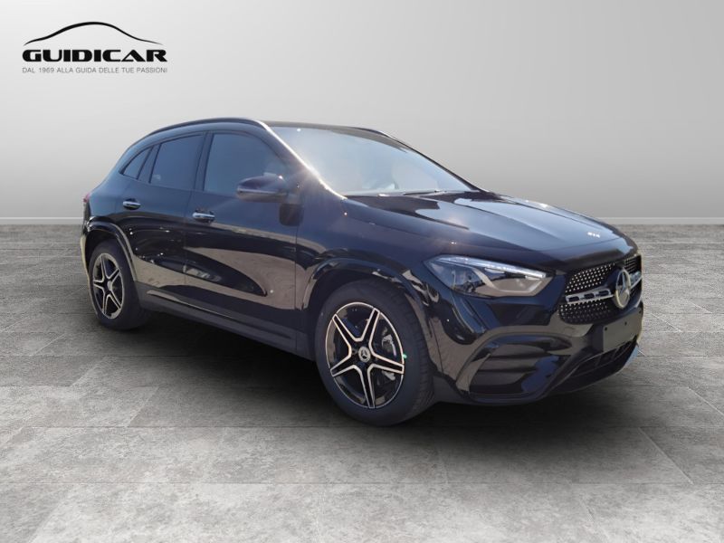 GuidiCar - MERCEDES BENZ NUOVA GLA 1 GLA 200 d automatic AMG Line ADVANCED PLUS Nuovo