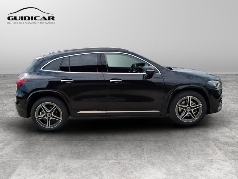 GuidiCar - MERCEDES BENZ NUOVA GLA 1 GLA 200 d automatic AMG Line ADVANCED PLUS Nuovo