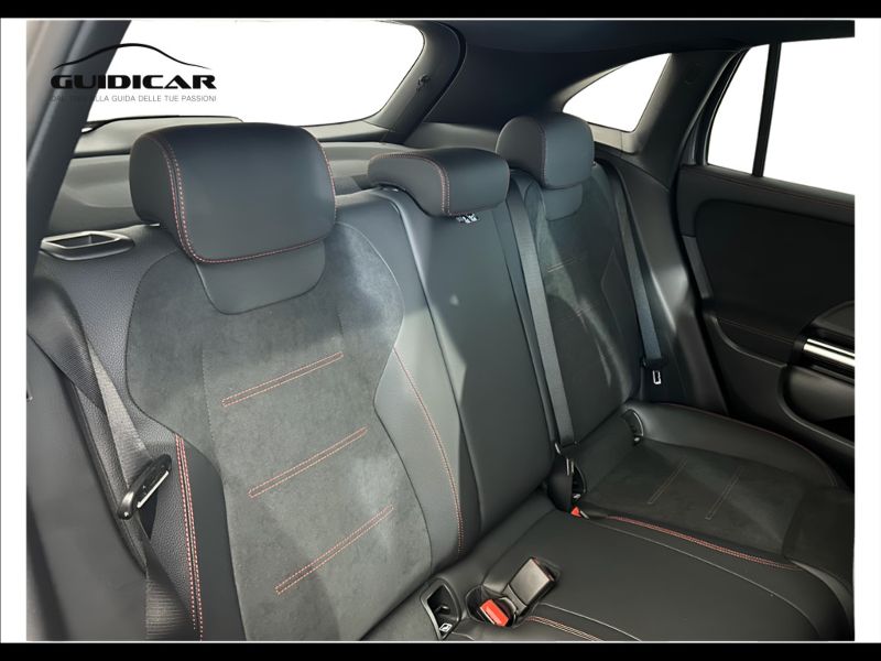 GuidiCar - MERCEDES BENZ NUOVA GLA 1 GLA 200 d automatic AMG Line ADVANCED PLUS Nuovo