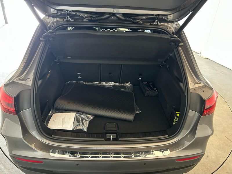 GuidiCar - MERCEDES BENZ NUOVA GLA 1 GLA 200 d automatic AMG Line ADVANCED PLUS Nuovo