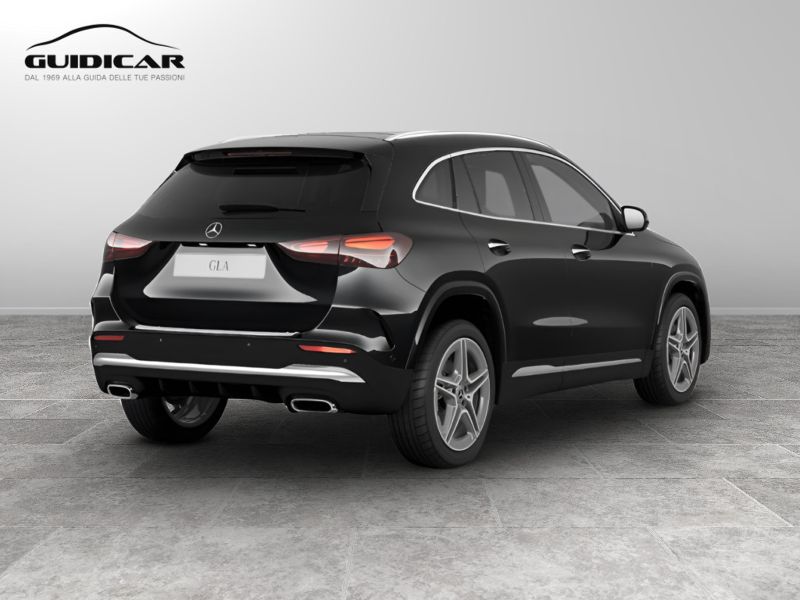 GuidiCar - MERCEDES BENZ NUOVA GLA 1 GLA 200 d automatic AMG Line ADVANCED PLUS Nuovo