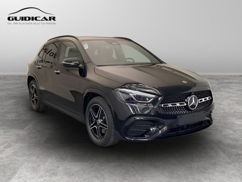 GuidiCar - MERCEDES BENZ NUOVA GLA 1 GLA 200 d automatic AMG Line ADVANCED PLUS Nuovo