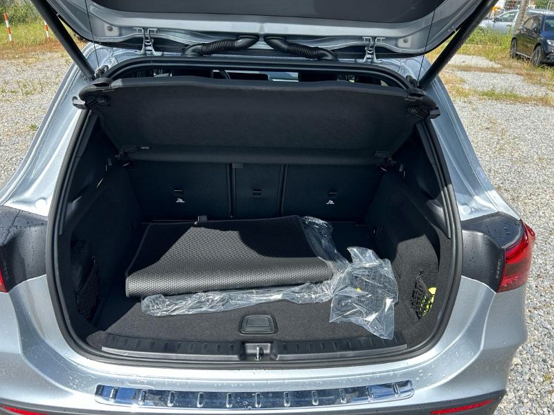 GuidiCar - MERCEDES BENZ NUOVA GLA 1 GLA 200 d automatic AMG Line ADVANCED PLUS Nuovo