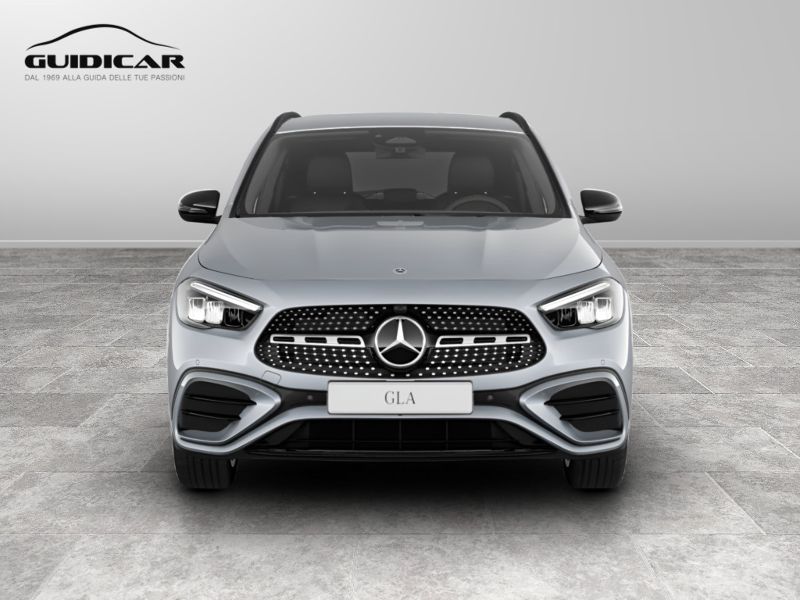 GuidiCar - MERCEDES BENZ NUOVA GLA 1 GLA 200 d automatic AMG Line ADVANCED PLUS Nuovo