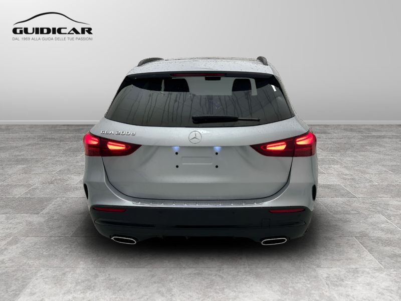 GuidiCar - MERCEDES BENZ NUOVA GLA 1 GLA 200 d automatic AMG Line ADVANCED PLUS Nuovo