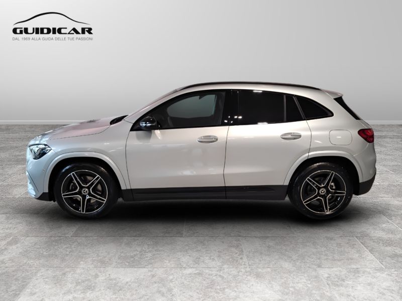 GuidiCar - MERCEDES BENZ NUOVA GLA 1 GLA 200 d automatic AMG Line ADVANCED PLUS Nuovo