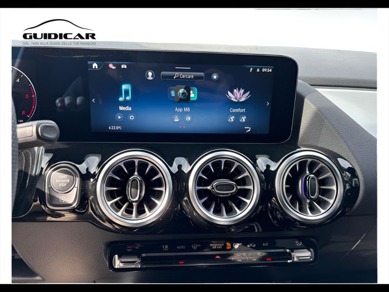 GuidiCar - MERCEDES BENZ NUOVA GLA 1 GLA 200 d automatic AMG Line ADVANCED PLUS Nuovo