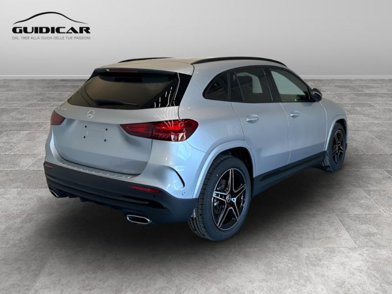 GuidiCar - MERCEDES BENZ NUOVA GLA 1 GLA 200 d automatic AMG Line ADVANCED PLUS Nuovo