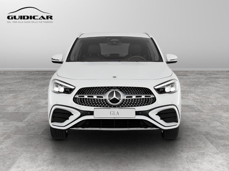 GuidiCar - MERCEDES BENZ NUOVA GLA 1 GLA 200 d automatic AMG Line ADVANCED PLUS Nuovo