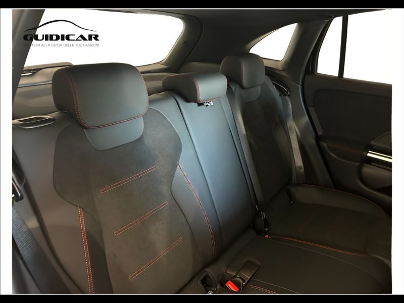 GuidiCar - MERCEDES BENZ NUOVA GLA 1 GLA 200 d automatic AMG Line ADVANCED PLUS Nuovo