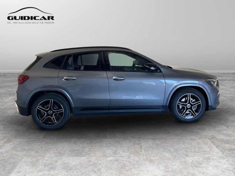 GuidiCar - MERCEDES BENZ NUOVA GLA 1 GLA 200 d automatic AMG Line ADVANCED PLUS Nuovo