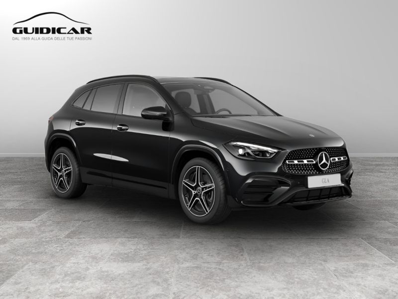 GuidiCar - MERCEDES BENZ NUOVA GLA 1 GLA 200 d automatic AMG Line ADVANCED PLUS Nuovo