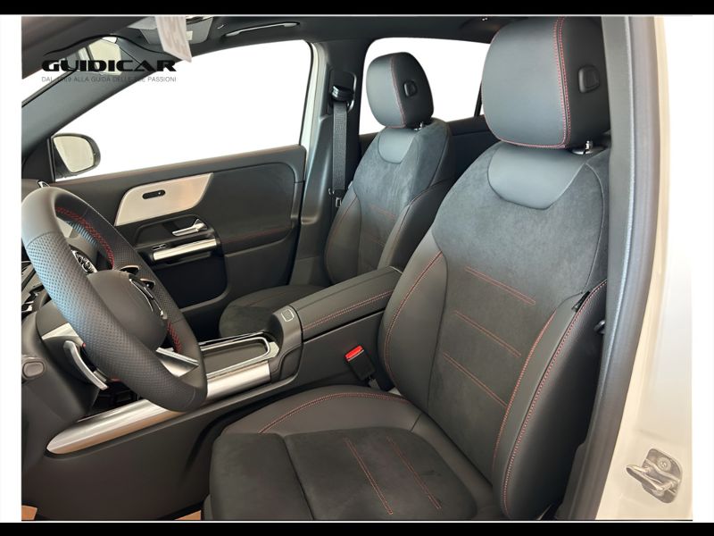 GuidiCar - MERCEDES BENZ NUOVA GLA 1 GLA 200 d automatic AMG Line ADVANCED PLUS Nuovo