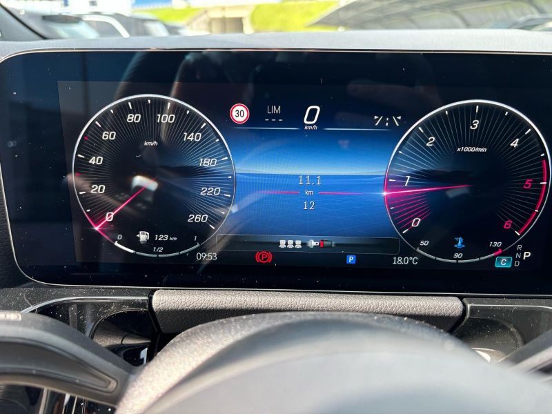 GuidiCar - MERCEDES BENZ NUOVA GLA 1 GLA 200 d automatic AMG Line ADVANCED PLUS Nuovo