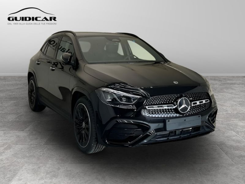GuidiCar - MERCEDES BENZ NUOVA GLA 1 GLA 200 d automatic AMG Line ADVANCED PLUS Nuovo