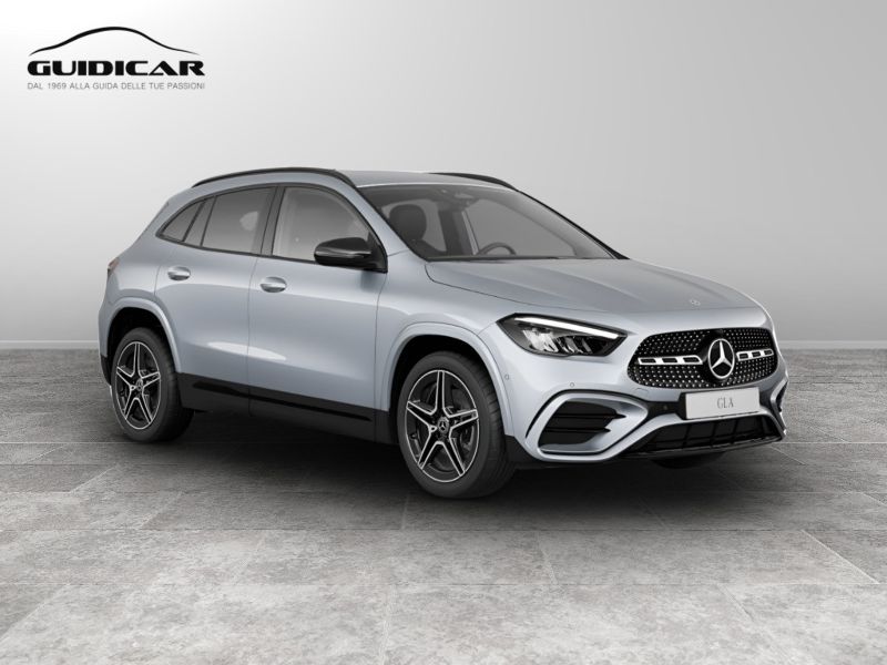 GuidiCar - MERCEDES BENZ NUOVA GLA 1 GLA 200 d automatic AMG Line ADVANCED PLUS Nuovo