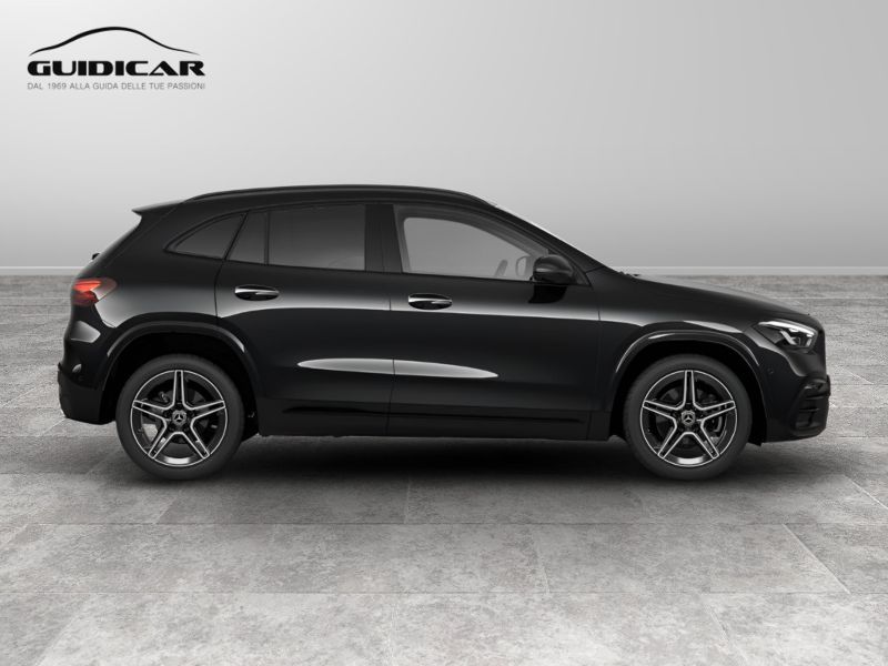 GuidiCar - MERCEDES BENZ NUOVA GLA 1 GLA 200 d automatic AMG Line ADVANCED PLUS Nuovo