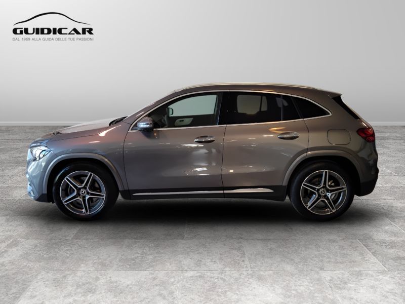 GuidiCar - MERCEDES BENZ NUOVA GLA 1 GLA 200 d automatic AMG Line ADVANCED PLUS Nuovo