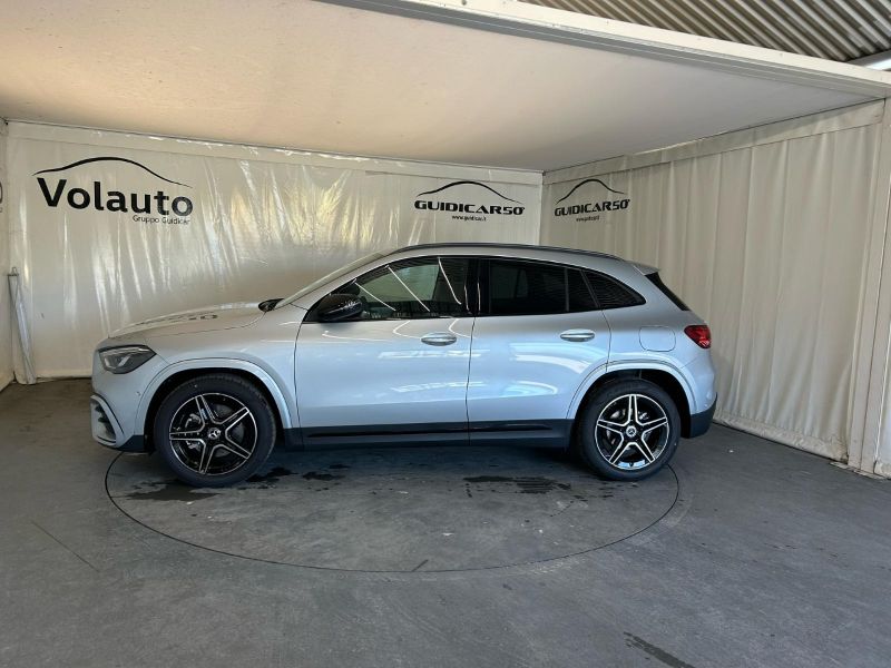 GuidiCar - MERCEDES BENZ NUOVA GLA 1 GLA 200 d automatic AMG Line ADVANCED PLUS Nuovo