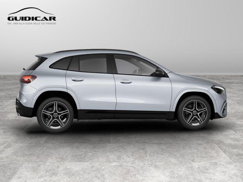 GuidiCar - MERCEDES BENZ NUOVA GLA 1 GLA 200 d automatic AMG Line ADVANCED PLUS Nuovo