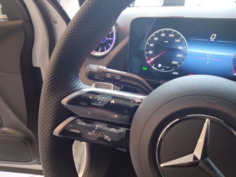 GuidiCar - MERCEDES BENZ NUOVA GLA 1 GLA 200 d automatic AMG Line ADVANCED PLUS Nuovo