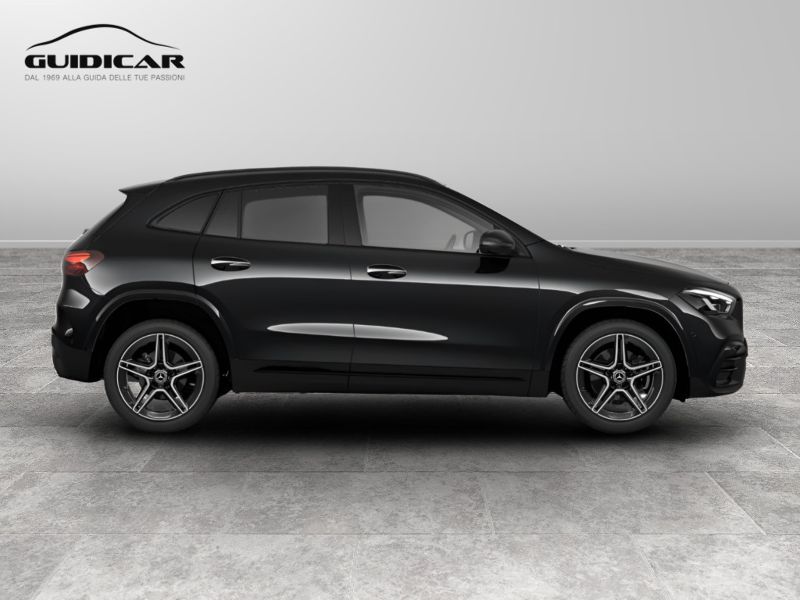 GuidiCar - MERCEDES BENZ NUOVA GLA 1 GLA 200 d automatic AMG Line ADVANCED PLUS Nuovo