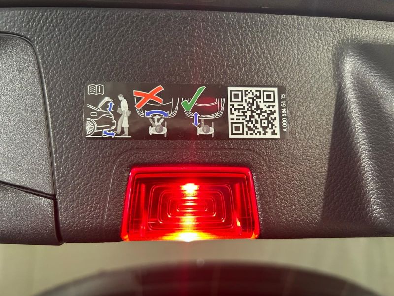GuidiCar - MERCEDES BENZ NUOVA GLA 1 GLA 200 d automatic AMG Line ADVANCED PLUS Nuovo