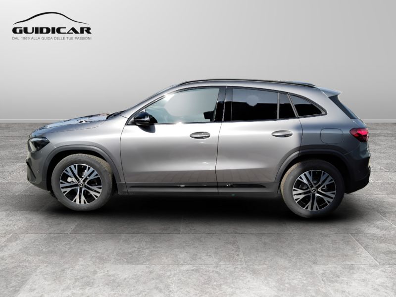 GuidiCar - MERCEDES BENZ NUOVA GLA 1 GLA 200 d automatic PROGRESSIVE ADVANCED Nuovo