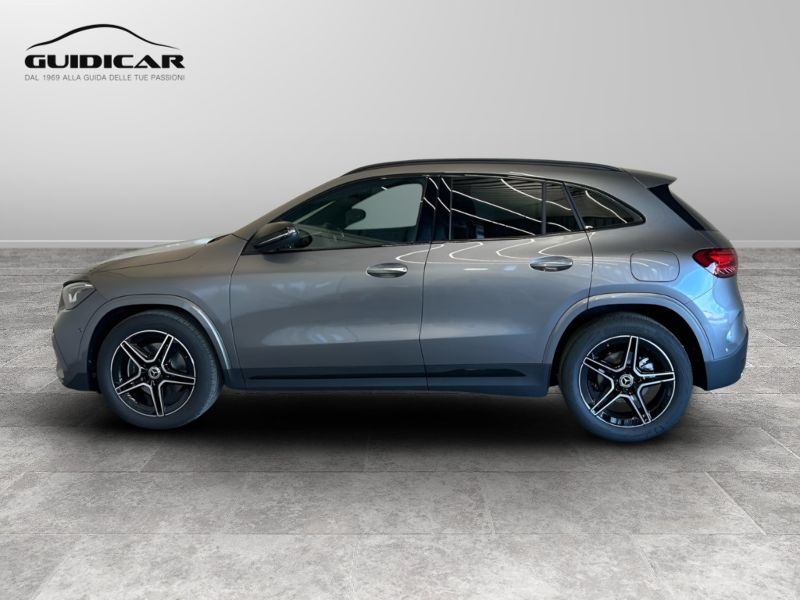 GuidiCar - MERCEDES BENZ NUOVA GLA 1 GLA 200 d automatic AMG Line ADVANCED PLUS Nuovo