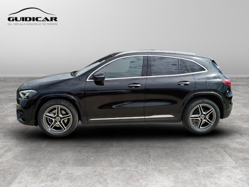 GuidiCar - MERCEDES BENZ NUOVA GLA 1 GLA 200 d automatic AMG Line ADVANCED PLUS Nuovo