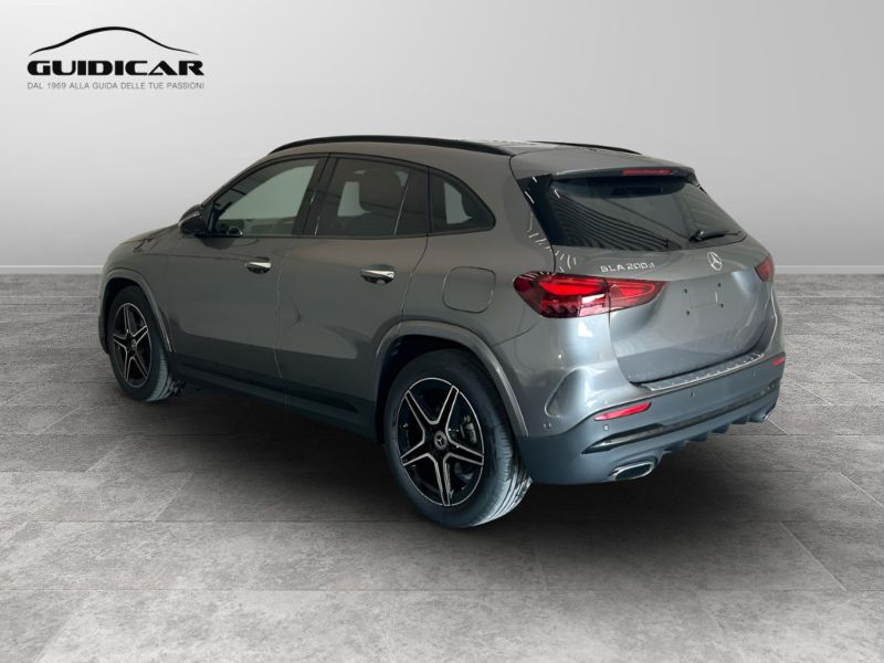 GuidiCar - MERCEDES BENZ NUOVA GLA 1 GLA 200 d automatic AMG Line ADVANCED PLUS Nuovo