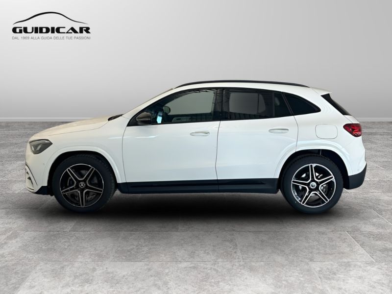 GuidiCar - MERCEDES BENZ NUOVA GLA 1 GLA 200 d automatic AMG Line ADVANCED PLUS Nuovo