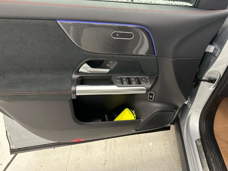 GuidiCar - MERCEDES BENZ NUOVA GLA 1 GLA 200 d automatic AMG Line ADVANCED PLUS Nuovo