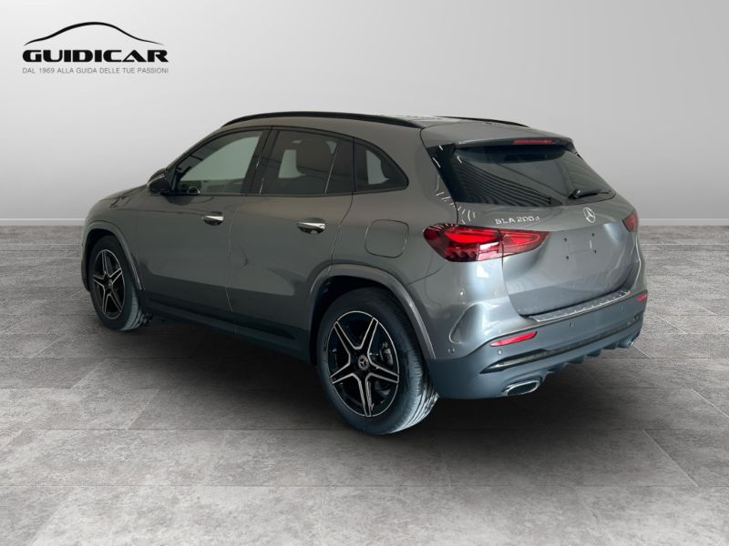 GuidiCar - MERCEDES BENZ NUOVA GLA 1 GLA 200 d automatic AMG Line ADVANCED PLUS Nuovo