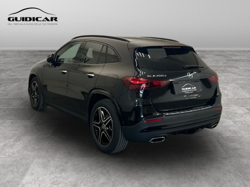GuidiCar - MERCEDES BENZ NUOVA GLA 1 GLA 200 d automatic AMG Line ADVANCED PLUS Nuovo