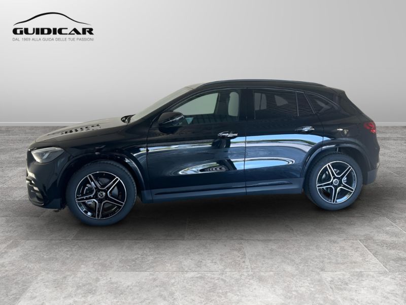 GuidiCar - MERCEDES BENZ NUOVA GLA 1 GLA 200 d automatic AMG Line ADVANCED PLUS Nuovo