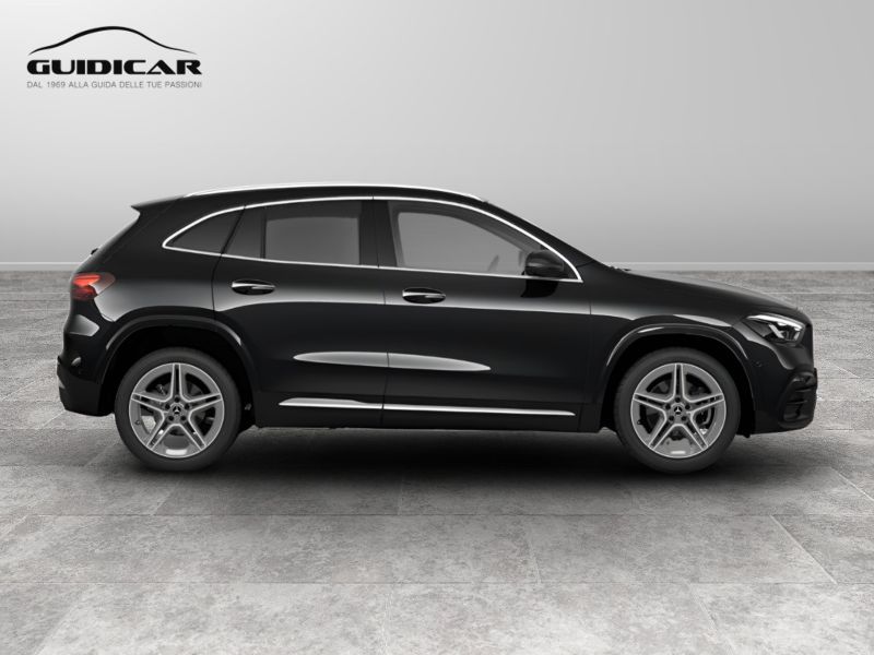 GuidiCar - MERCEDES BENZ NUOVA GLA 1 GLA 200 d automatic AMG Line ADVANCED PLUS Nuovo