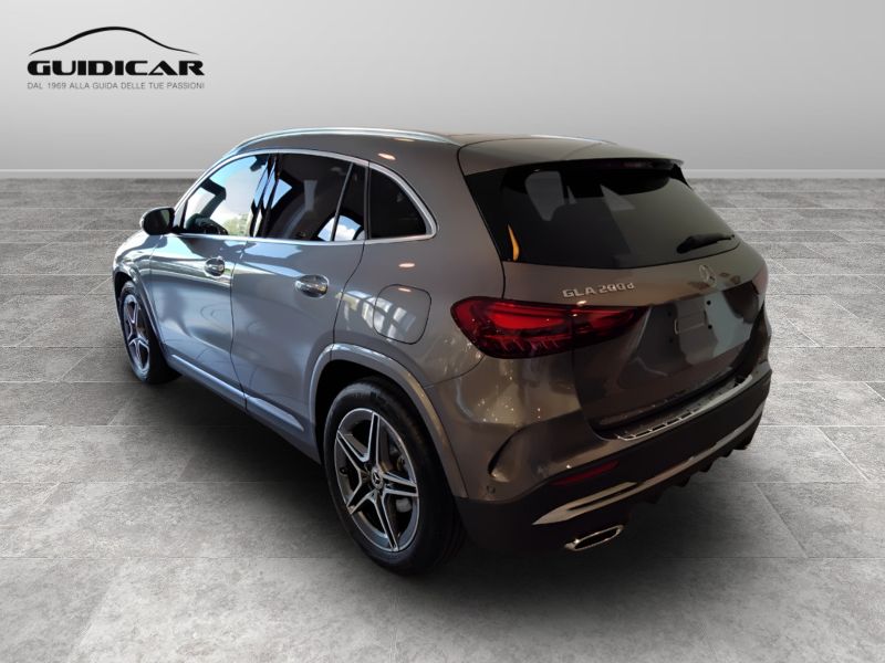 GuidiCar - MERCEDES BENZ NUOVA GLA 1 GLA 200 d automatic AMG Line ADVANCED PLUS Nuovo