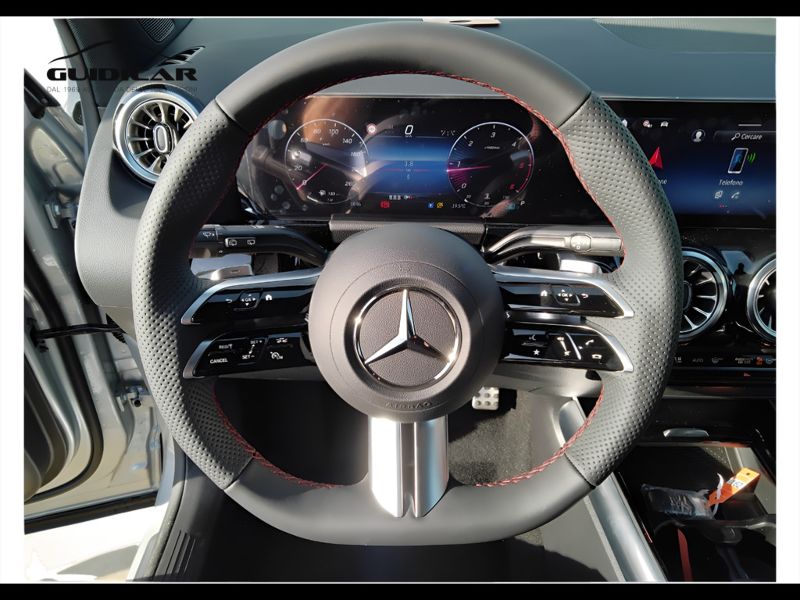 GuidiCar - MERCEDES BENZ NUOVA GLA 1 GLA 200 d automatic AMG Line ADVANCED PLUS Nuovo