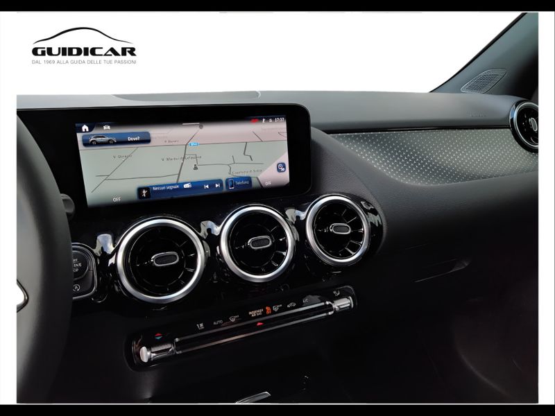 GuidiCar - MERCEDES BENZ NUOVA GLA 1 GLA 200 d automatic PROGRESSIVE ADVANCED Nuovo